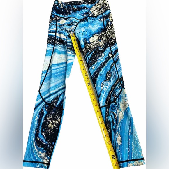 Feed Me Fight Me Leggings Women’s Medium Blue Marble Galaxy Print Activewear - Picture 7 of 12